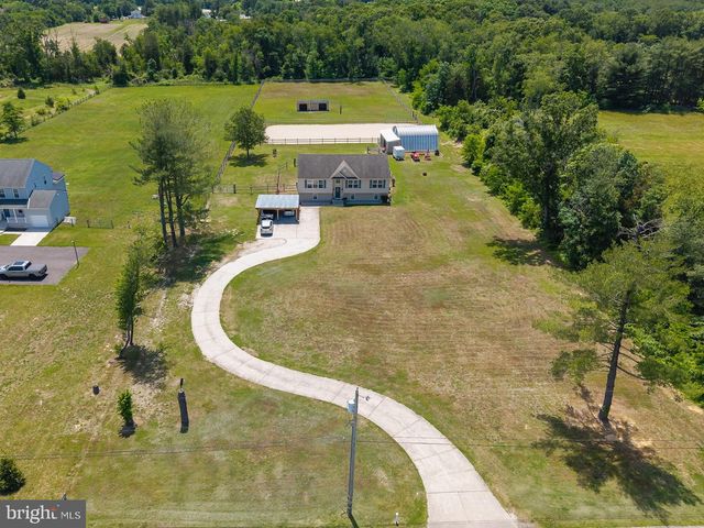1672 WEYMOUTH RD, Vineland, NJ 08360