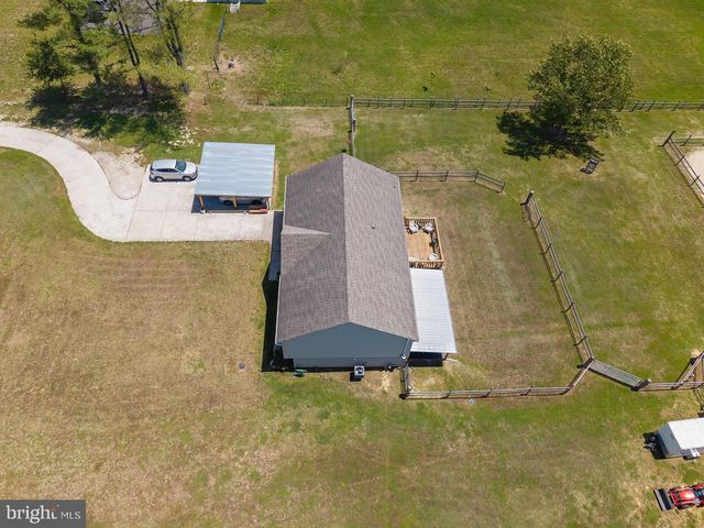 1672 WEYMOUTH RD, Vineland, NJ 08360