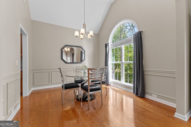 101 Retreat Way, Carrollton, GA 30116