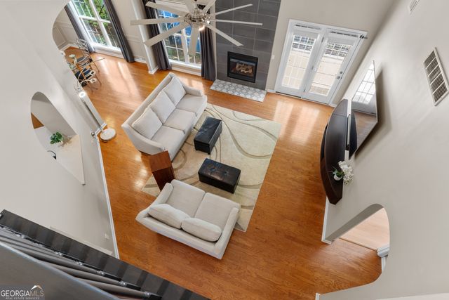 101 Retreat Way, Carrollton, GA 30116