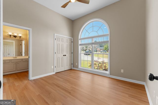 101 Retreat Way, Carrollton, GA 30116