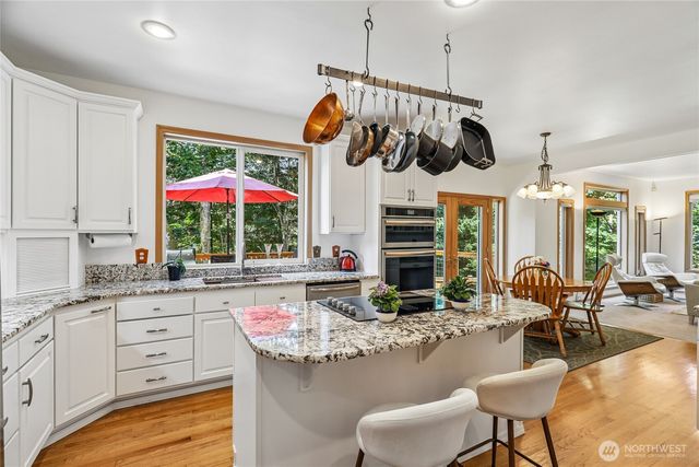 2331 Olympia Avenue NE, Renton, WA 98056