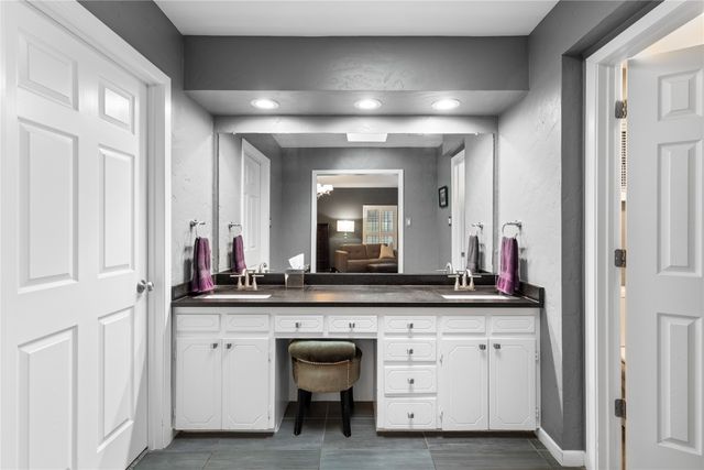 823 W Lamberth Road, Sherman, TX 75092