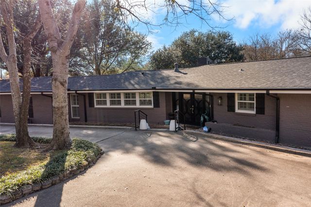 823 W Lamberth Road, Sherman, TX 75092