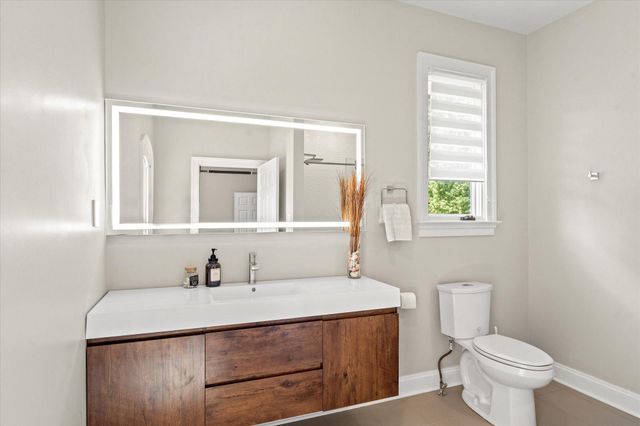 1101 LEIGH MILL RD, Great Falls, VA 22066