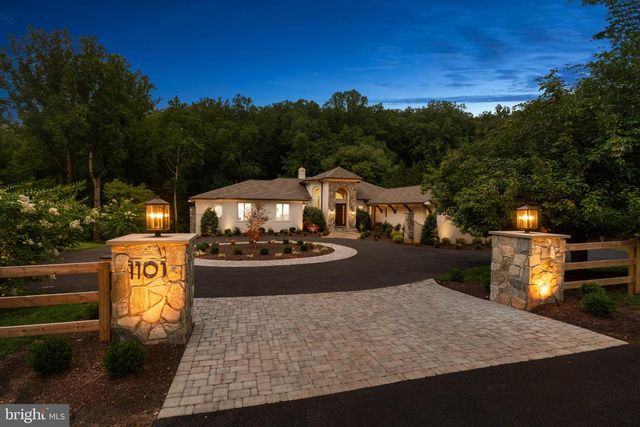 1101 LEIGH MILL RD, Great Falls, VA 22066