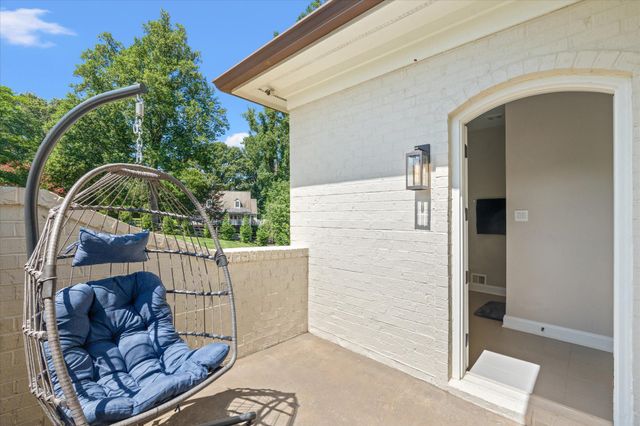 1101 LEIGH MILL RD, Great Falls, VA 22066