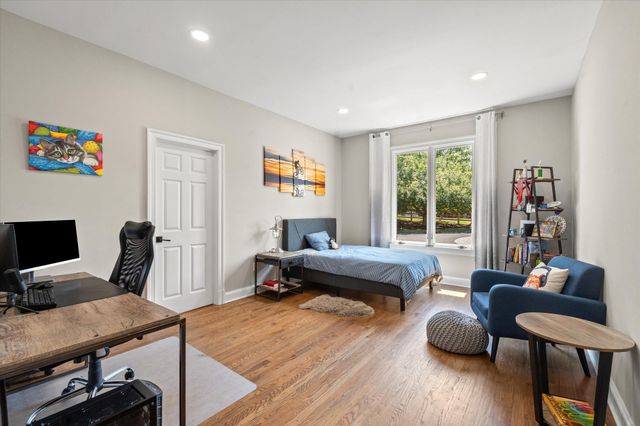 1101 LEIGH MILL RD, Great Falls, VA 22066
