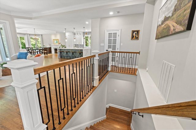 1101 LEIGH MILL RD, Great Falls, VA 22066