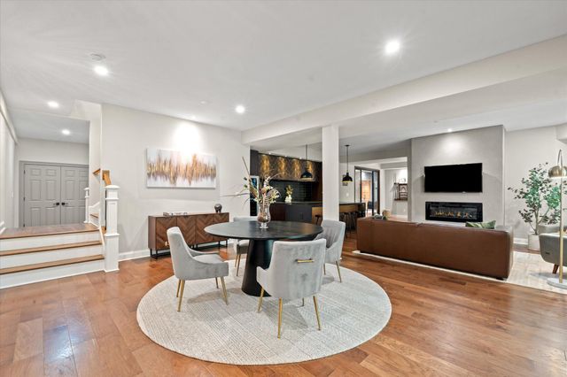 1101 LEIGH MILL RD, Great Falls, VA 22066