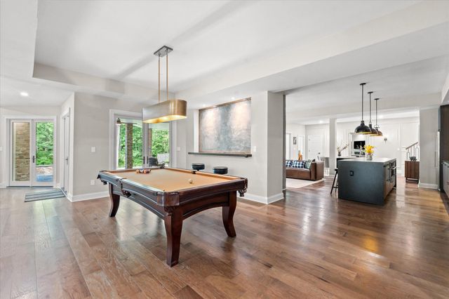 1101 LEIGH MILL RD, Great Falls, VA 22066