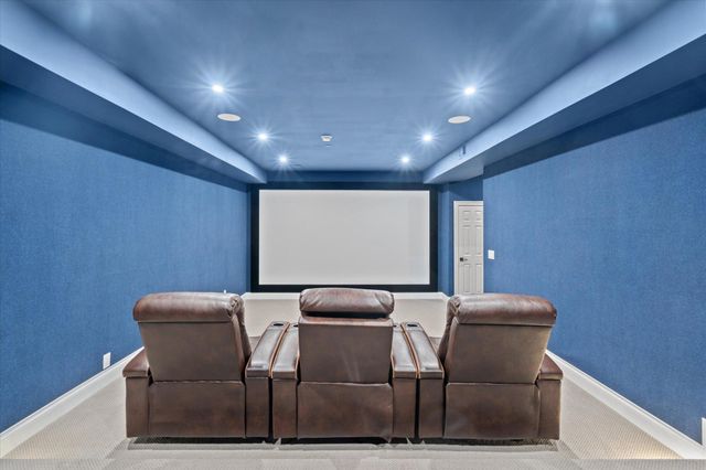 1101 LEIGH MILL RD, Great Falls, VA 22066