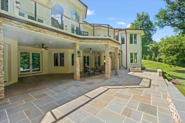 1101 LEIGH MILL RD, Great Falls, VA 22066