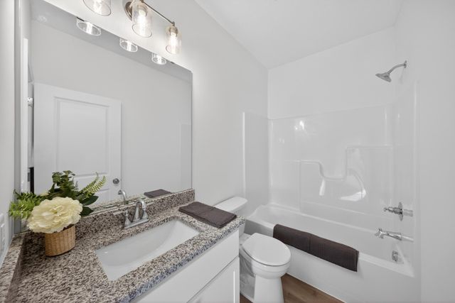 1861 4th Street NE, Byron, MN 55920