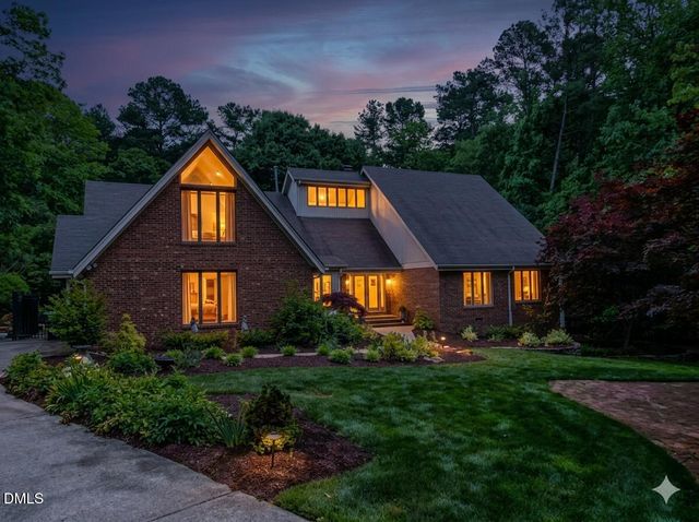 8844 Woodyhill Road, Raleigh, NC 27613