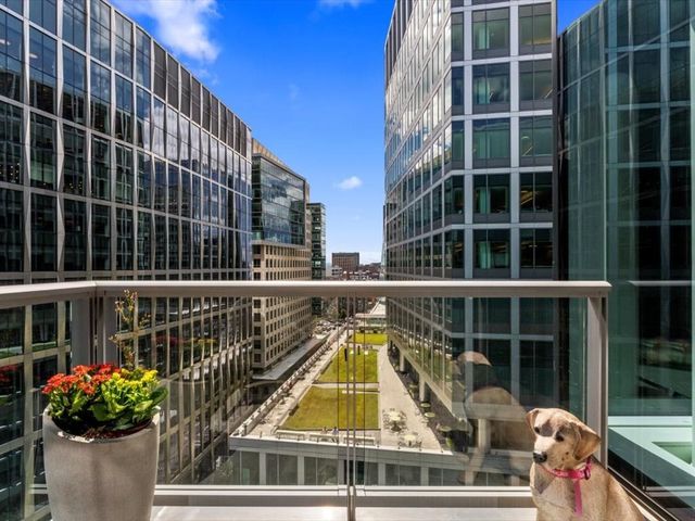 22 Liberty Drive 12G, Boston, MA 02210