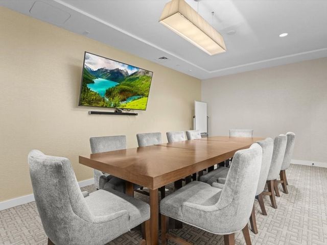 22 Liberty Drive 12G, Boston, MA 02210