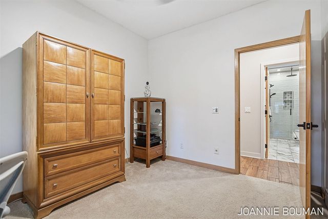 792 Pine Bay Avenue, Holland, MI 49424