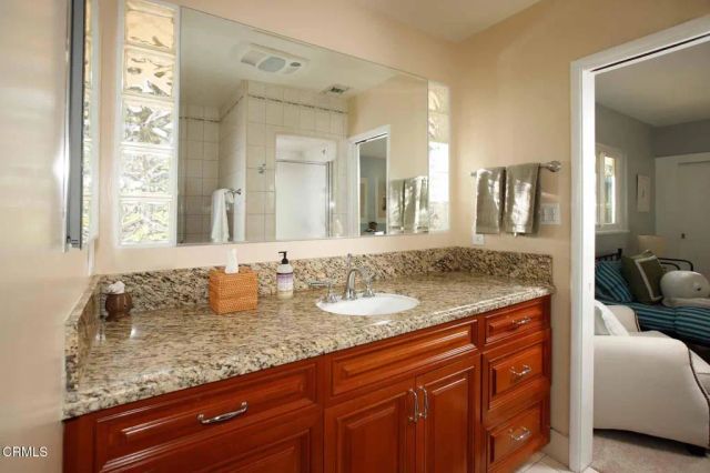 4762 Rosebank Drive, La Canada Flintridge, CA 91011