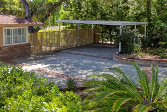 4762 Rosebank Drive, La Canada Flintridge, CA 91011