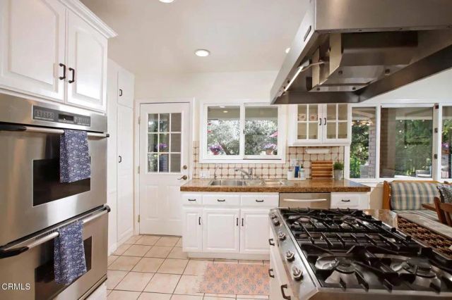 4762 Rosebank Drive, La Canada Flintridge, CA 91011