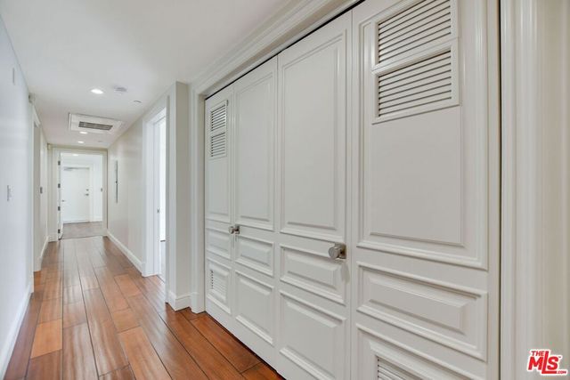 918 S Wooster Street 1, Los Angeles, CA 90035