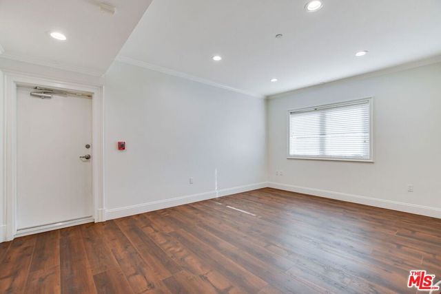 918 S Wooster Street 1, Los Angeles, CA 90035