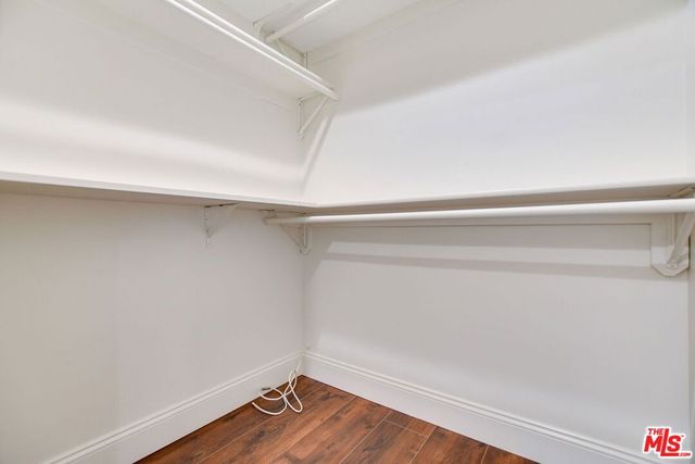 918 S Wooster Street 1, Los Angeles, CA 90035