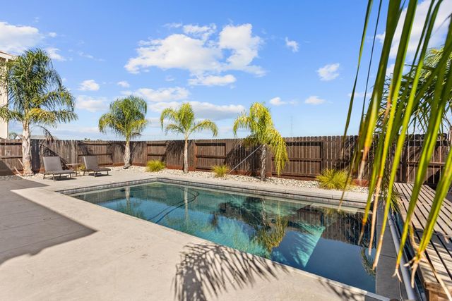 12775 Evanston Way, Rancho Cordova, CA 95742