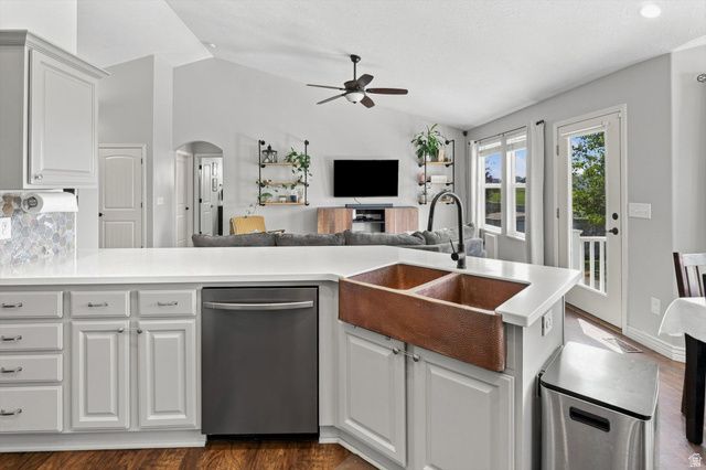 4349 W 625 S, West Point, UT 84015