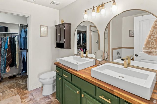 4349 W 625 S, West Point, UT 84015