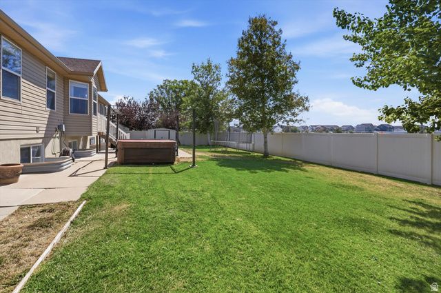 4349 W 625 S, West Point, UT 84015