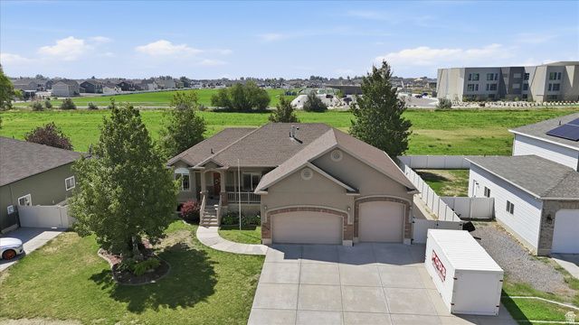 4349 W 625 S, West Point, UT 84015