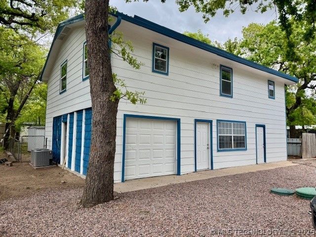 4268 Chickasaw, Kingston, OK 73439