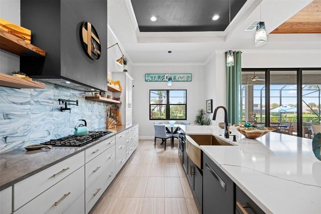 10 HAMMOCK BEACH CIRCLE S, Palm Coast, FL 32137