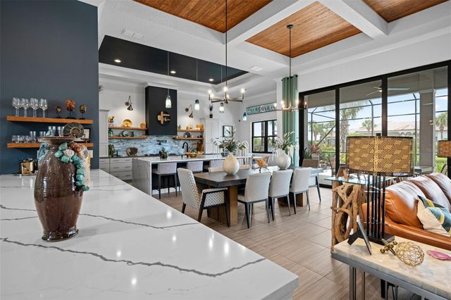 10 HAMMOCK BEACH CIRCLE S, Palm Coast, FL 32137