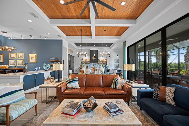 10 HAMMOCK BEACH CIRCLE S, Palm Coast, FL 32137