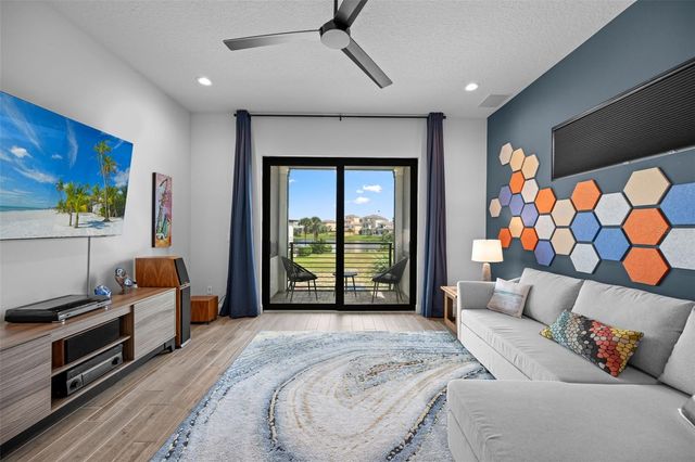 10 HAMMOCK BEACH CIRCLE S, Palm Coast, FL 32137