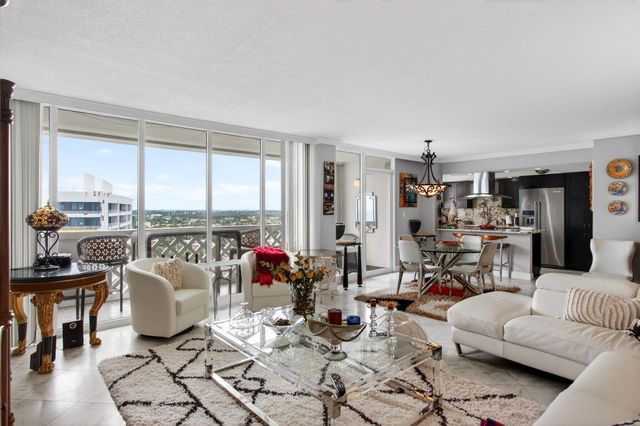 1200 S Ocean Boulevard 17c, Boca Raton, FL 33432