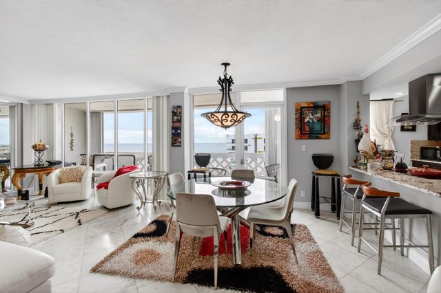 1200 S Ocean Boulevard 17c, Boca Raton, FL 33432