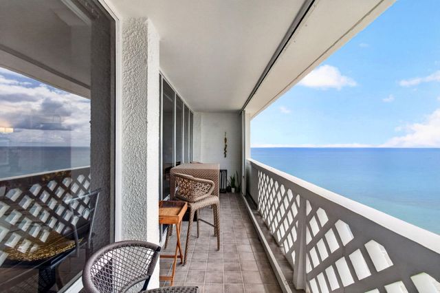 1200 S Ocean Boulevard 17c, Boca Raton, FL 33432