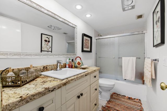 1200 S Ocean Boulevard 17c, Boca Raton, FL 33432