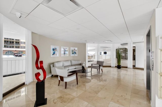 1200 S Ocean Boulevard 17c, Boca Raton, FL 33432