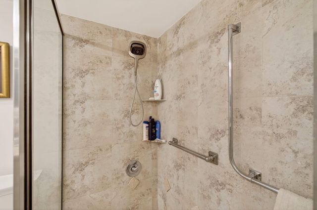 1200 S Ocean Boulevard 17c, Boca Raton, FL 33432
