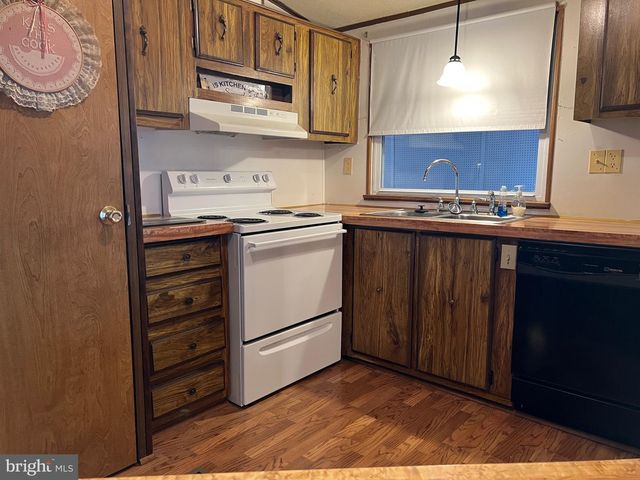 3272 BUCHANAN TRL W, Greencastle, PA 17225