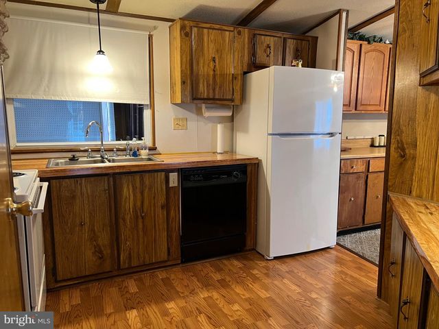 3272 BUCHANAN TRL W, Greencastle, PA 17225