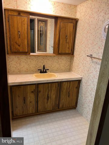 3272 BUCHANAN TRL W, Greencastle, PA 17225