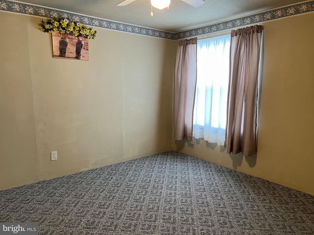 3272 BUCHANAN TRL W, Greencastle, PA 17225