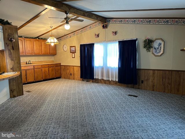 3272 BUCHANAN TRL W, Greencastle, PA 17225