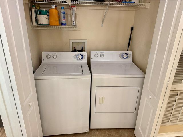 2738 VIA TIVOLI 232A, Clearwater, FL 33764